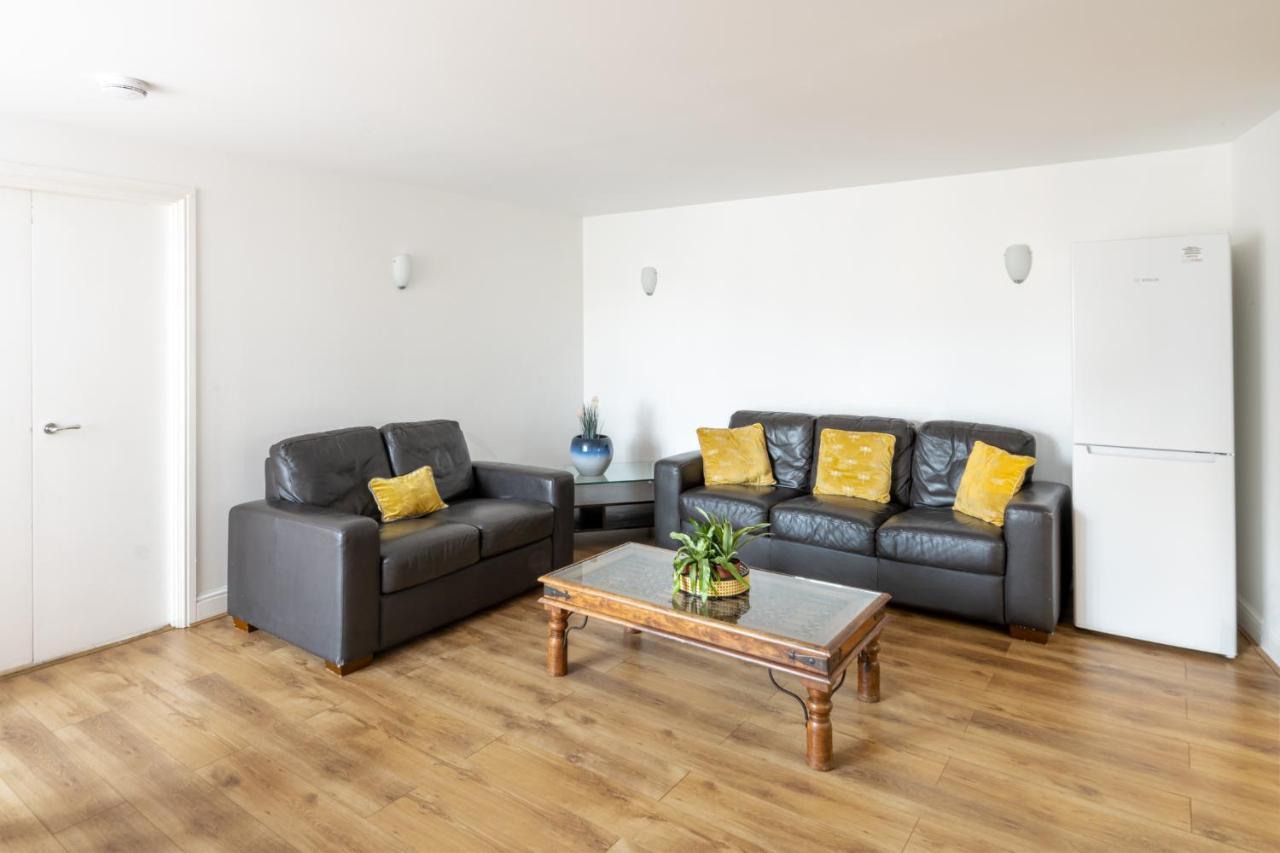Comfortable And Bright Apartment In Tower Bridge Londyn Zewnętrze zdjęcie